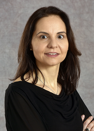 Dr. Adriana Matiz