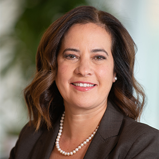 Dr. Larissa Rodriguez