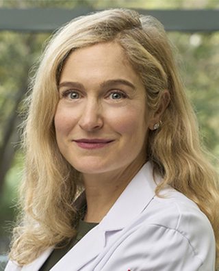 Portrait of Dr. Lauren Yeager